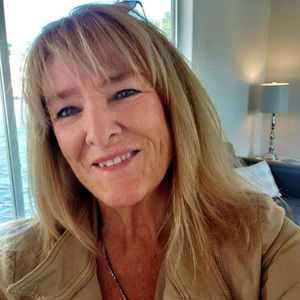 Meet your Posher, Linda